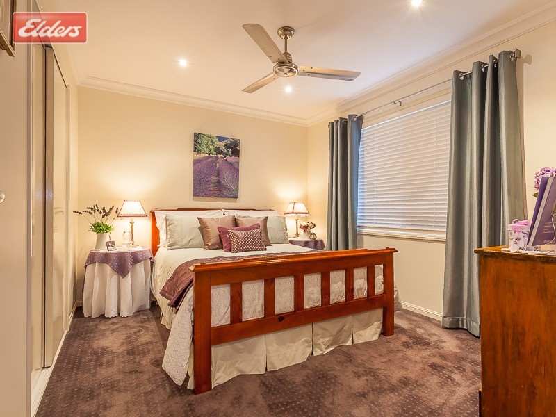 3 Matthau Place, Mcdowall QLD 4053