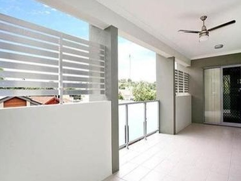 2/19 Riverton St, Clayfield QLD 4011