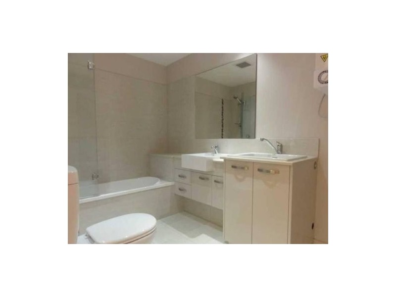 10/11 Zenith Ave, Chermside QLD 4032