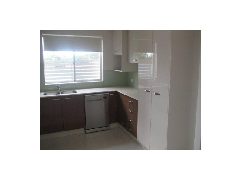 10/11 Zenith Ave, Chermside QLD 4032