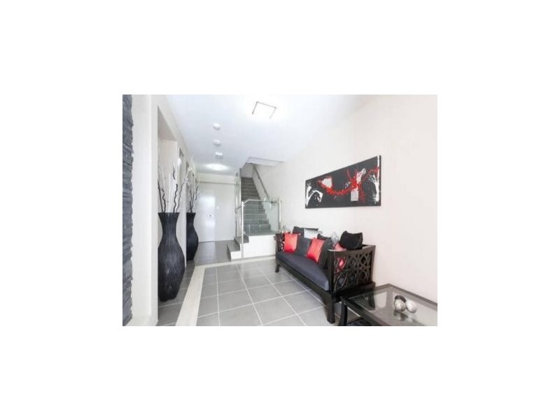 10/11 Zenith Ave, Chermside QLD 4032