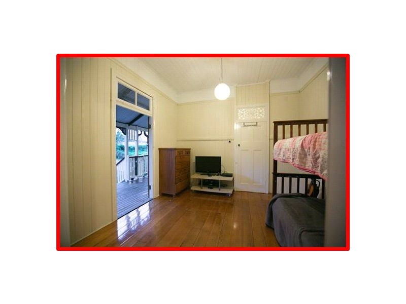 166 Queens Rd, Everton Park QLD 4053