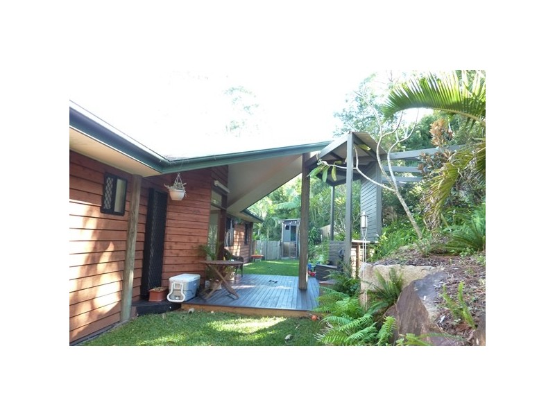 3 Mt Nebo Road, The Gap QLD 4061