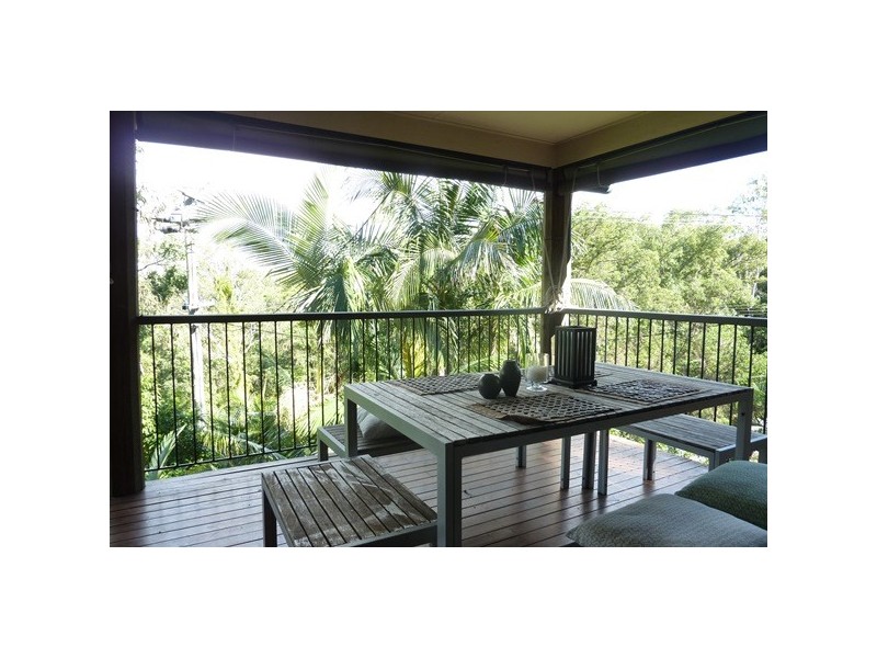 3 Mt Nebo Road, The Gap QLD 4061