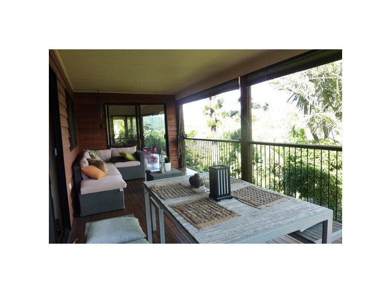 3 Mt Nebo Road, The Gap QLD 4061