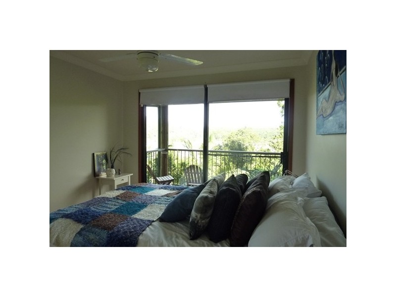 3 Mt Nebo Road, The Gap QLD 4061