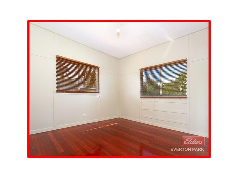 842 South Pine Rd, Everton Park QLD 4053