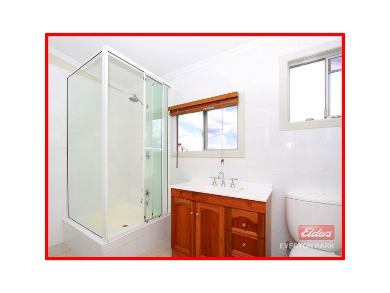 842 South Pine Rd, Everton Park QLD 4053