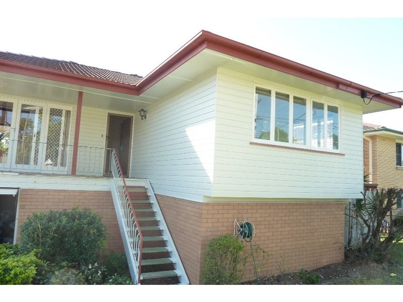 3 Brelox St, Chermside West QLD 4032