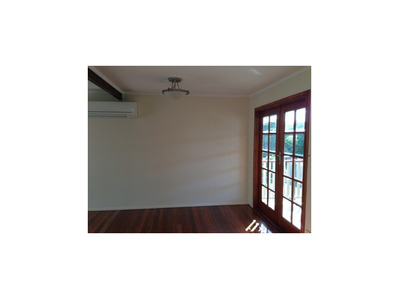 3 Brelox St, Chermside West QLD 4032