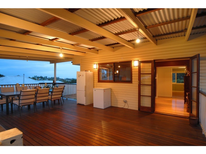 23 Allowrie Street, Stafford QLD 4053