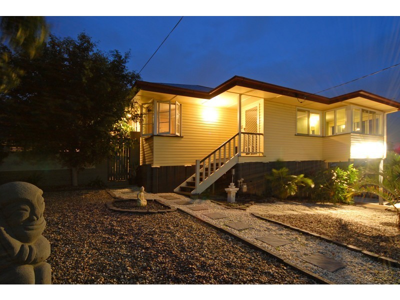 23 Allowrie Street, Stafford QLD 4053