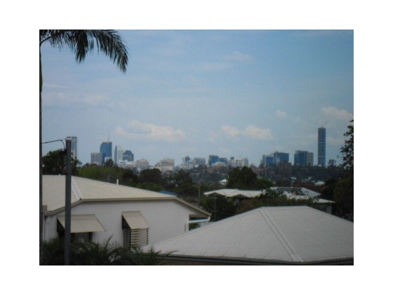 83 Hall Street, Alderley QLD 4051