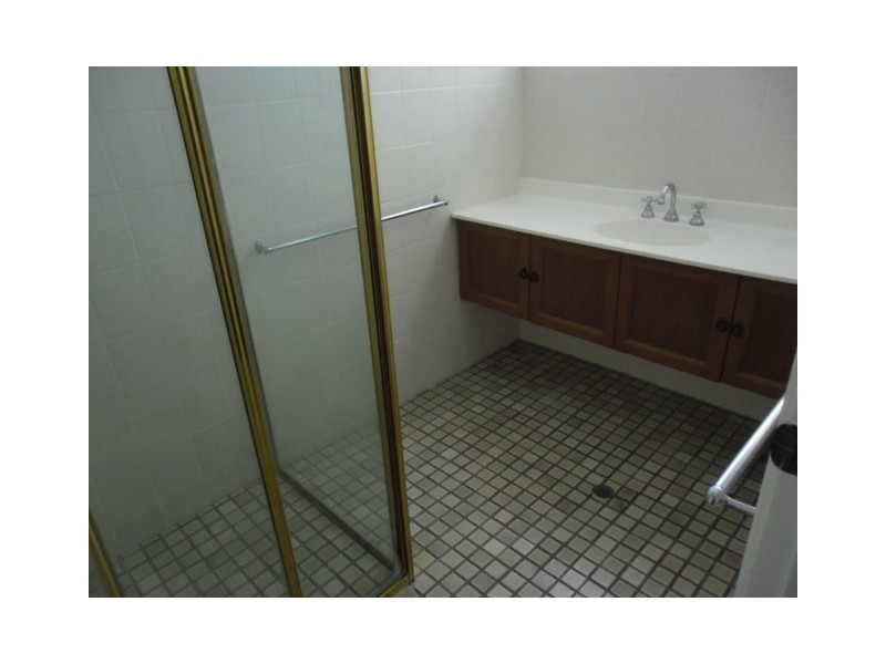 83 Hall Street, Alderley QLD 4051