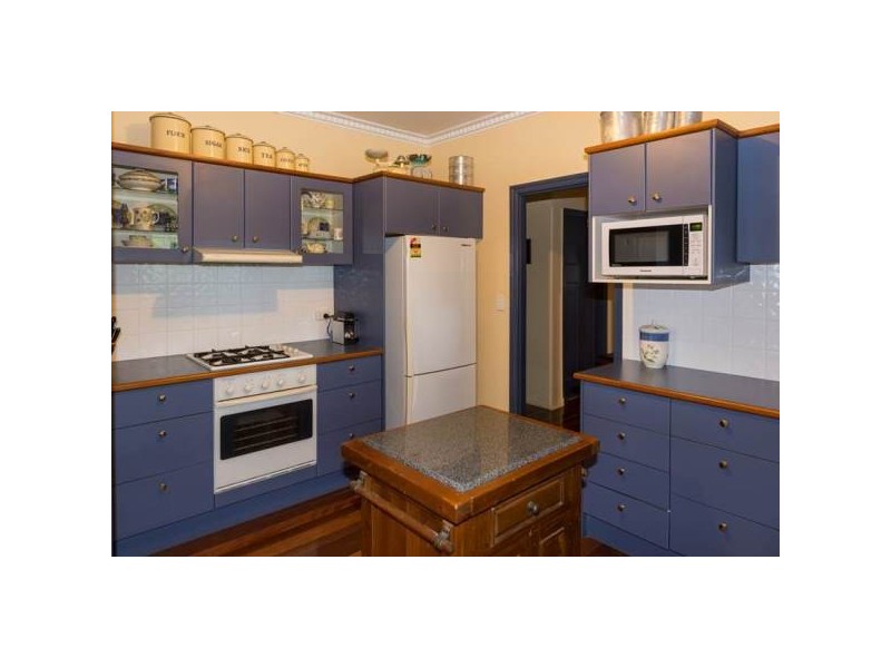 31 Rilatt St, Wavell Heights QLD 4012