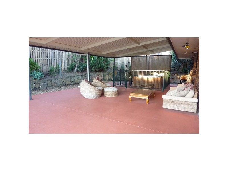 2 Ekland Court, Mcdowall QLD 4053