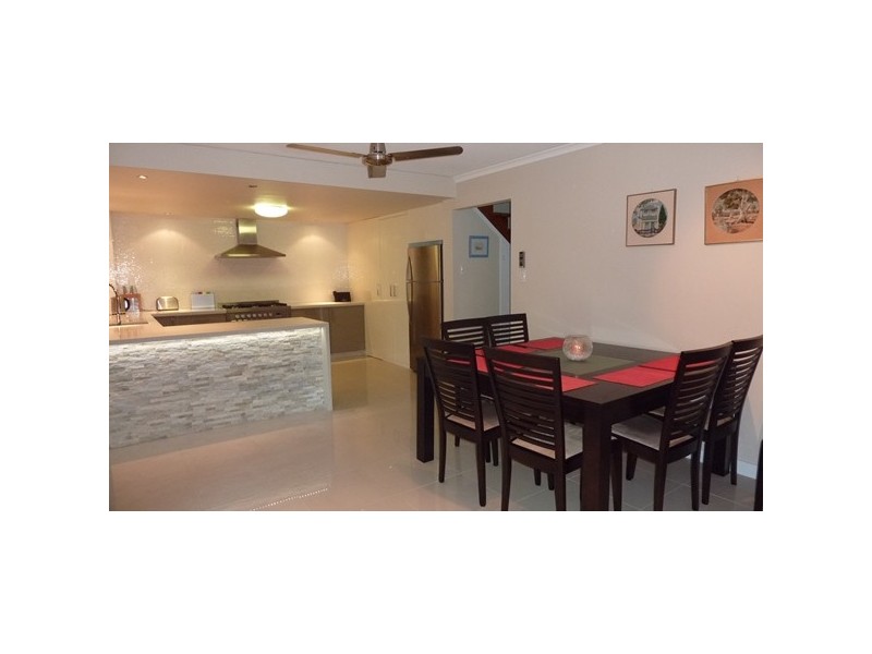 2 Ekland Court, Mcdowall QLD 4053