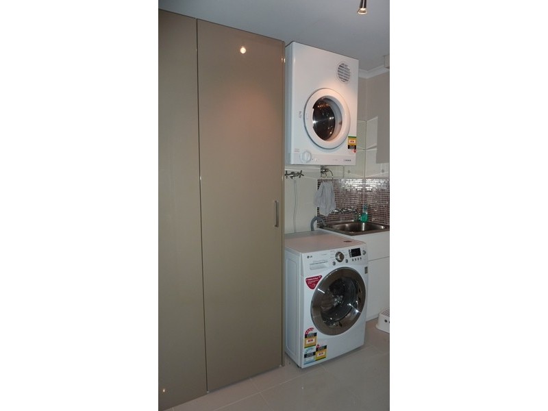 2 Ekland Court, Mcdowall QLD 4053