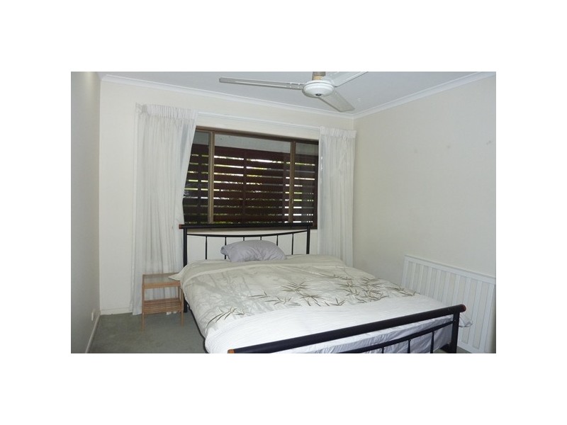 95 Illuta Ave, Ferny Hills QLD 4055