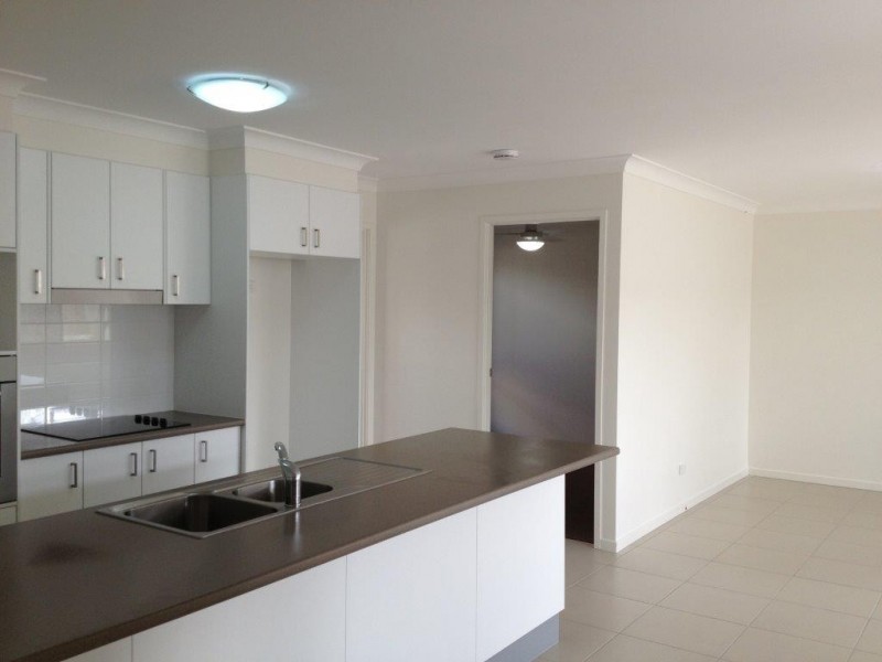 61 Lennon Blvd, Narangba QLD 4504