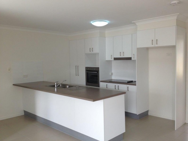 61 Lennon Blvd, Narangba QLD 4504