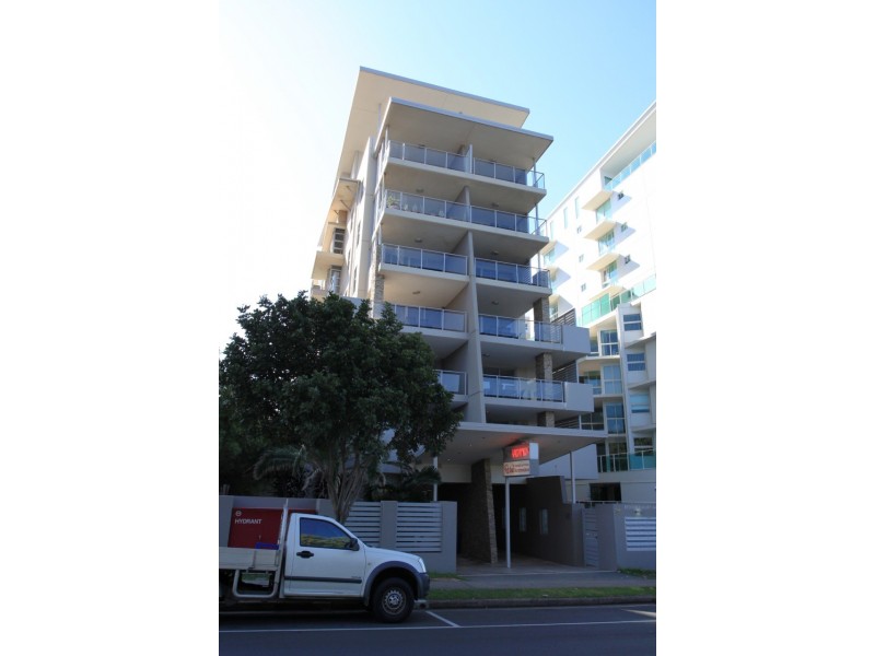 30/83 Marine Parade, Redcliffe QLD 4020