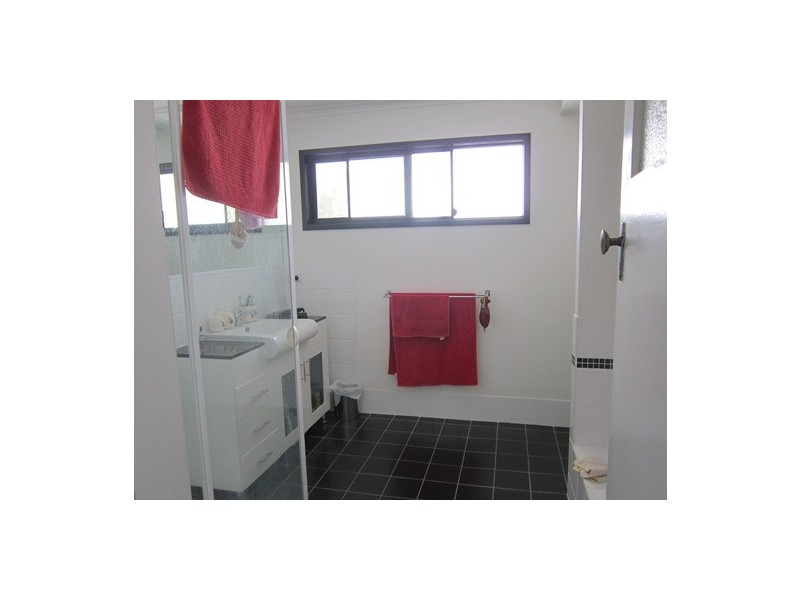 56 Ringrose St, Stafford Heights QLD 4053