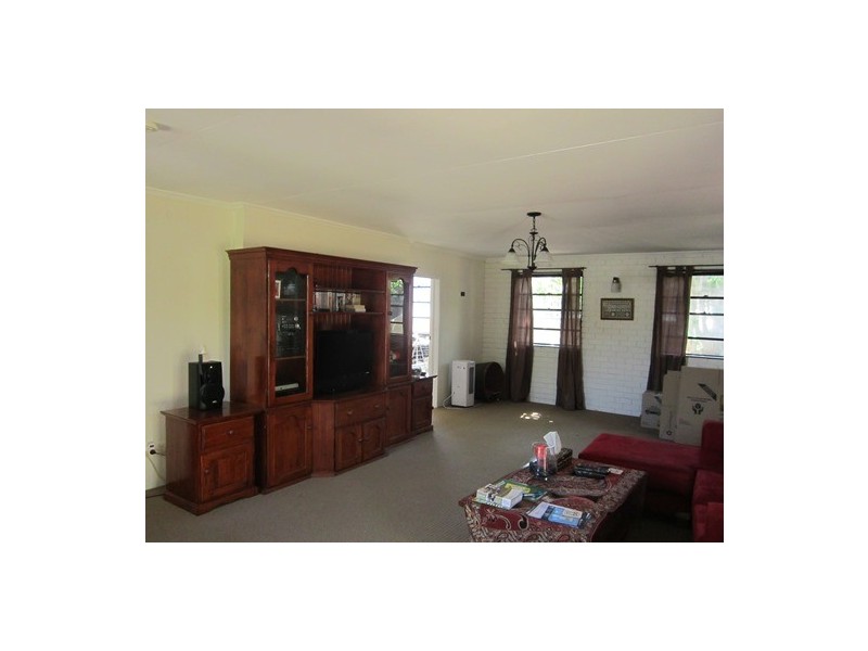 56 Ringrose St, Stafford Heights QLD 4053