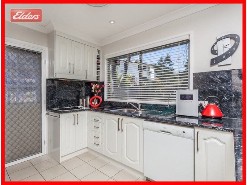 30 Owarra Avenue West, Ferny Hills QLD 4055