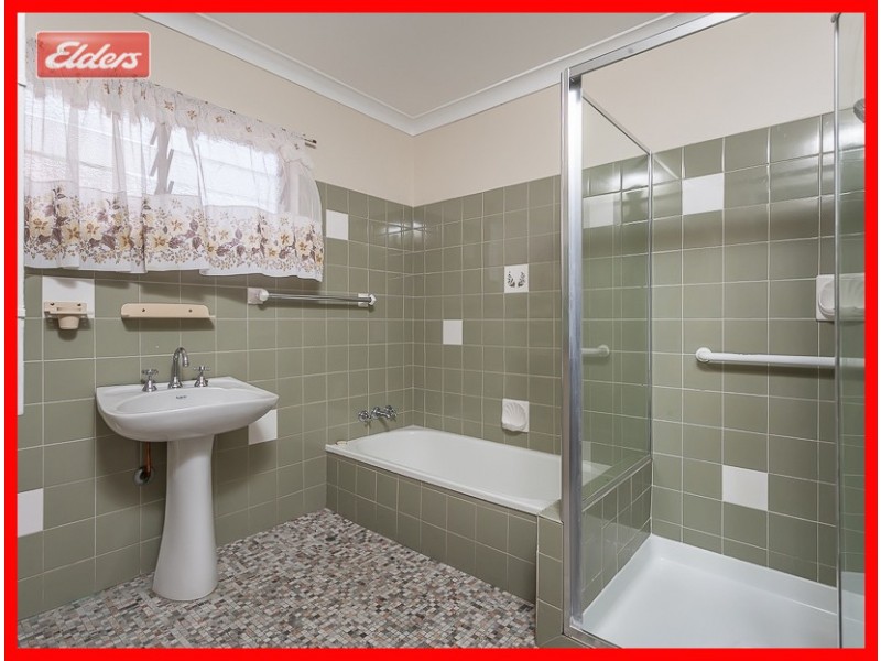 24 Warringah St, Everton Park QLD 4053