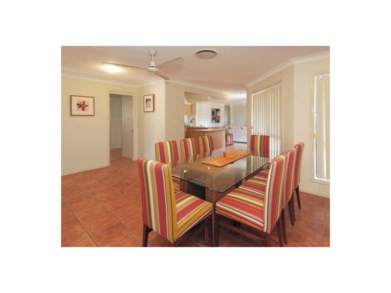 151 Saturn Cres, Bridgeman Downs QLD 4035