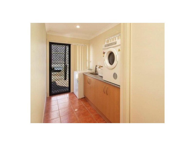 151 Saturn Cres, Bridgeman Downs QLD 4035