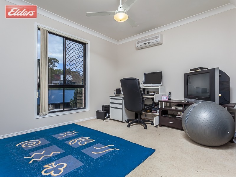14 Walkers Road, Everton Hills QLD 4053