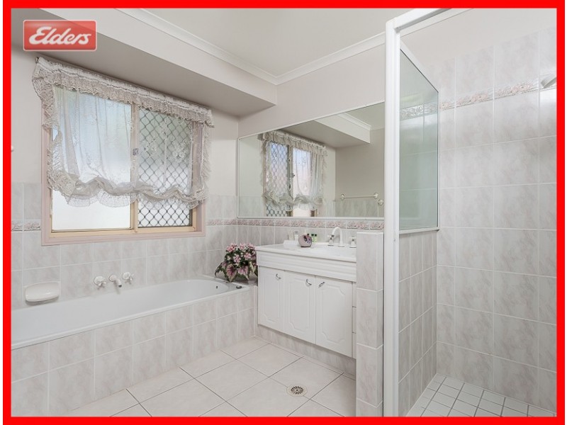 6 Cosme Pl, Bridgeman Downs QLD 4035