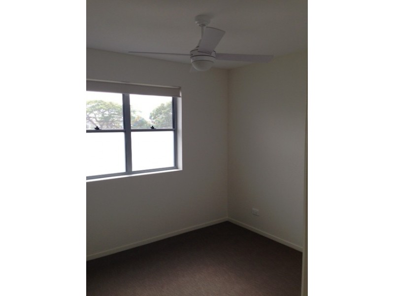 4/33 Barrymore St, Everton Park QLD 4053