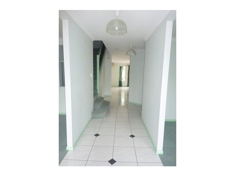 37 Savalas St, Mcdowall QLD 4053