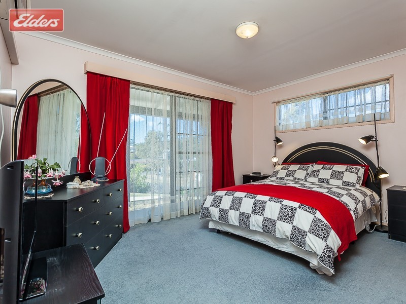 38 Bennetts Road, Everton Hills QLD 4053