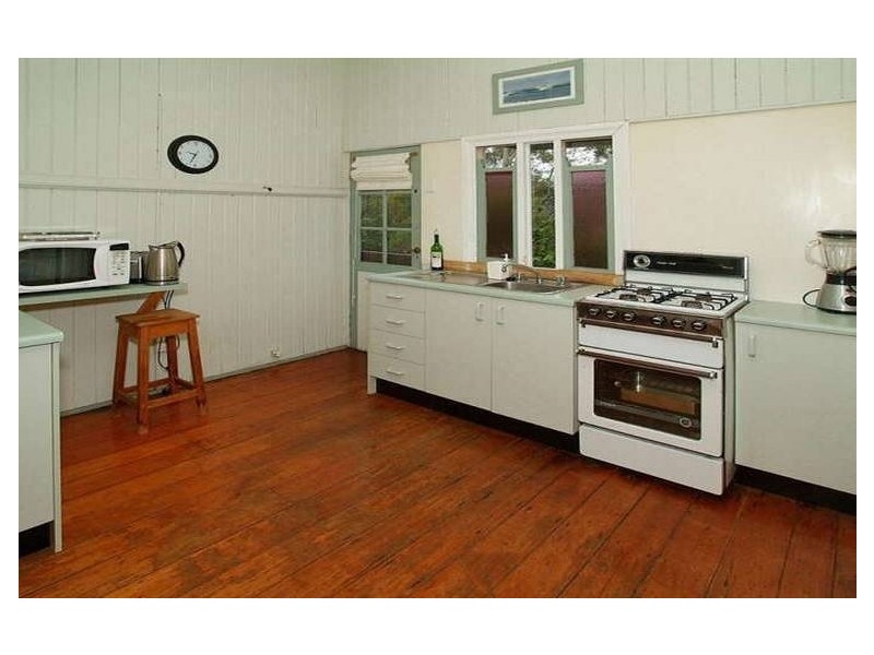 57 York Street, Indooroopilly QLD 4068