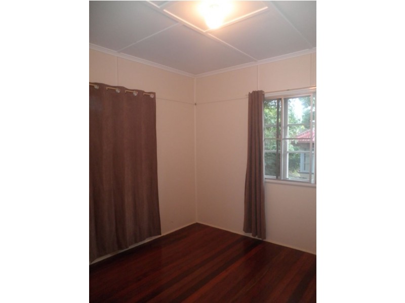82 Madsen Street, Keperra QLD 4054