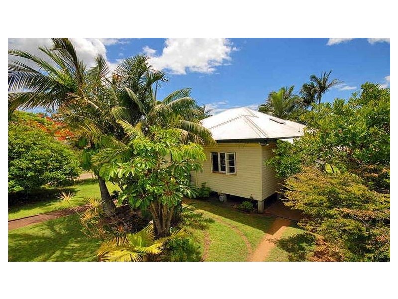 18 David Street, Nundah QLD 4012