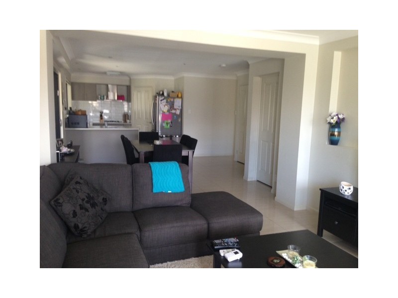 73 Caribou Cres, Fitzgibbon QLD 4018