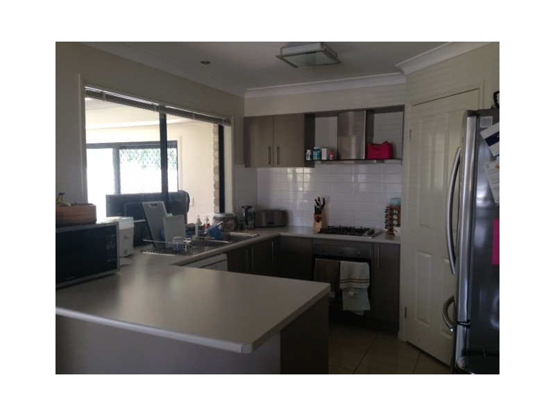 73 Caribou Cres, Fitzgibbon QLD 4018