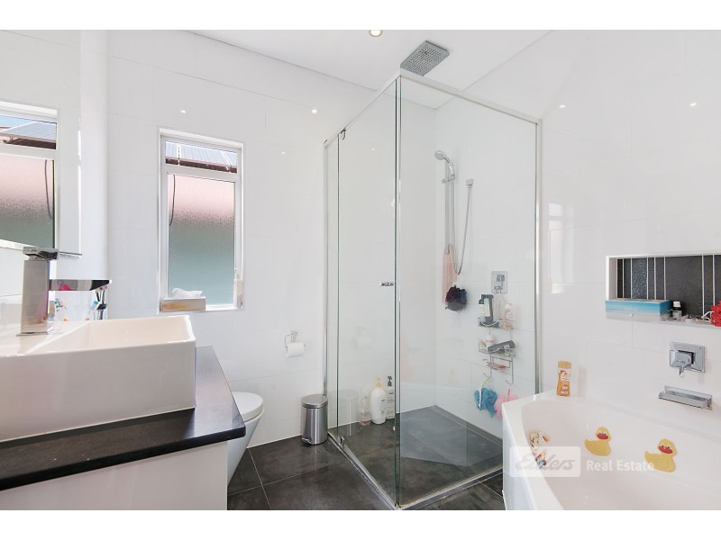 34 Forrest St, Everton Park QLD 4053
