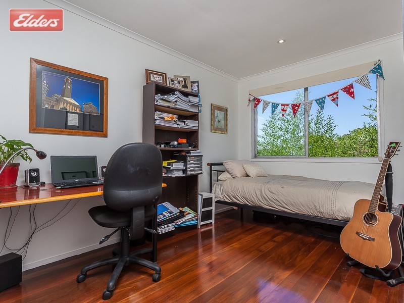 9 Goodenia Street, Everton Hills QLD 4053