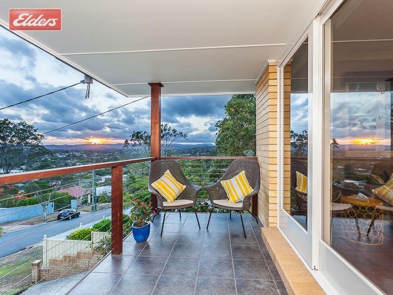 7 Kurrajong St, Everton Park QLD 4053
