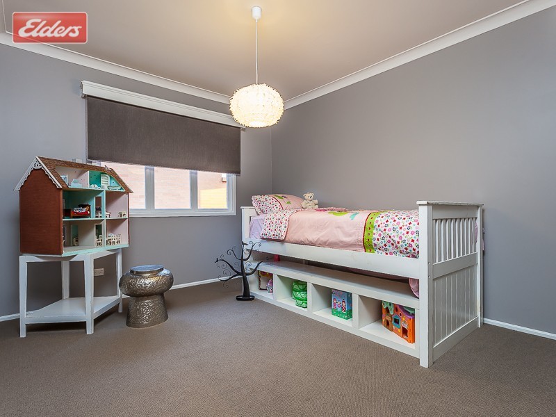7 Kurrajong St, Everton Park QLD 4053