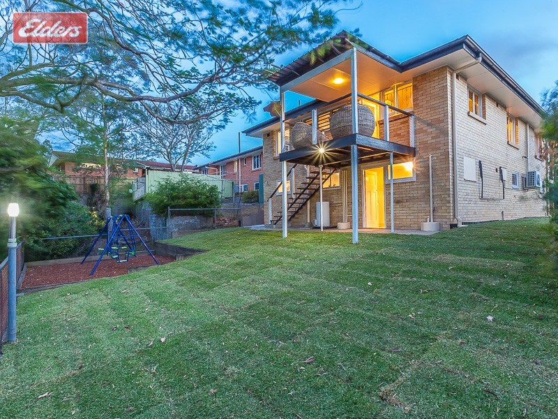 7 Kurrajong St, Everton Park QLD 4053