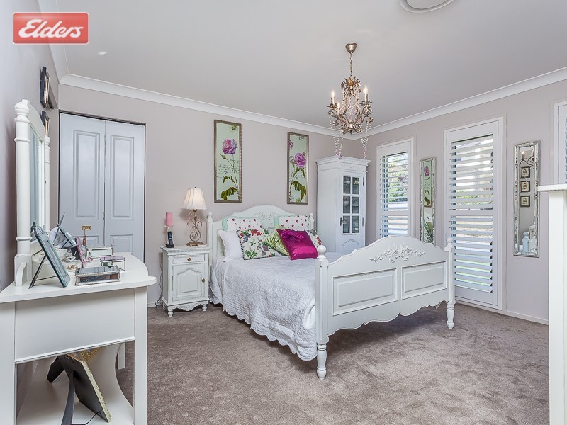 12 Ironbark Circuit, Everton Hills QLD 4053