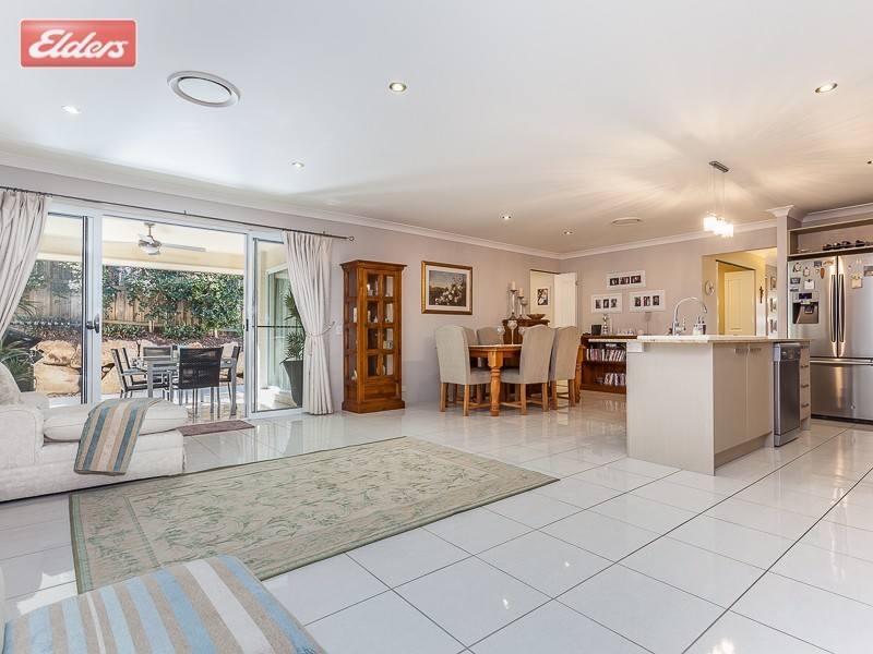 12 Ironbark Circuit, Everton Hills QLD 4053