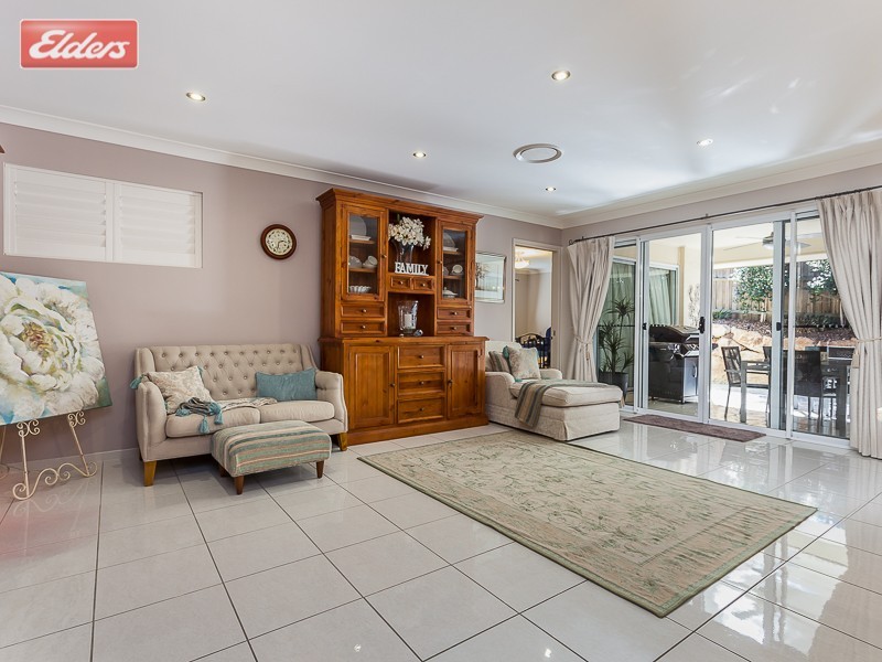 12 Ironbark Circuit, Everton Hills QLD 4053